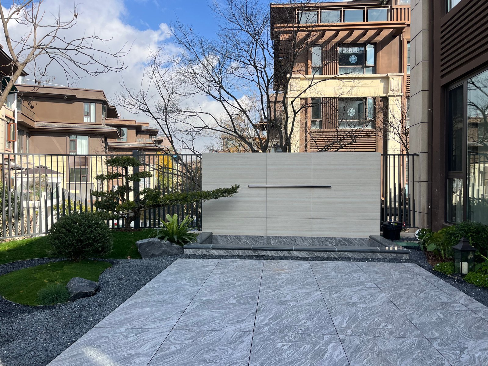 Maika showroom exterior facade and outdoor paving display