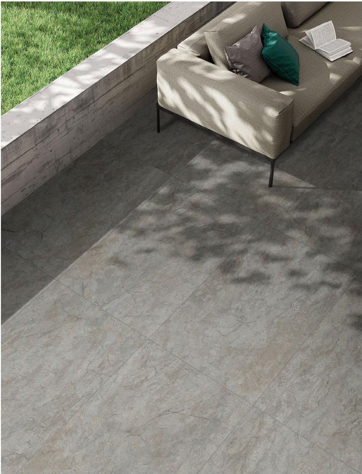 Dessas Slate Amber slate-look porcelain paver application scene